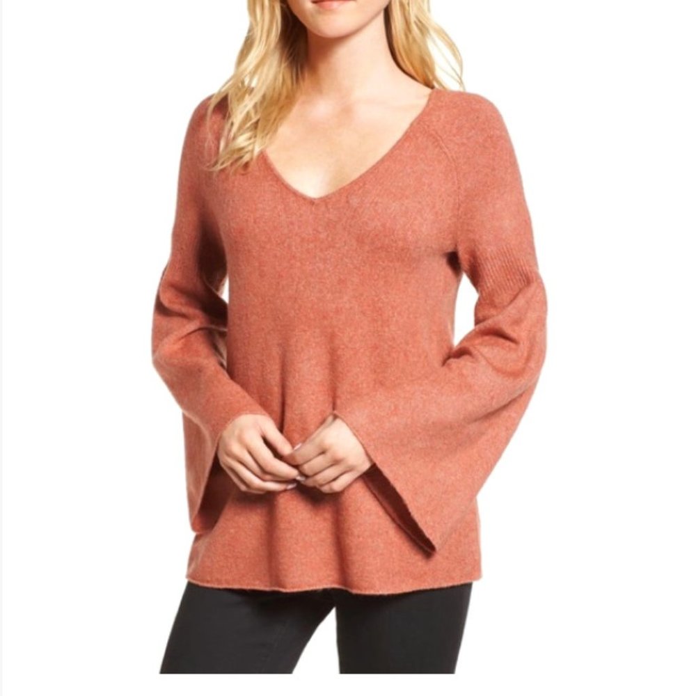 Hinge Women's Bell-Sleeve V-Neck Tie-Back Sweater, M